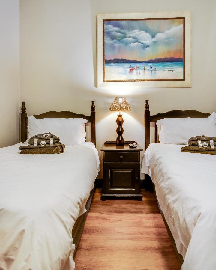 The Nightingale Guesthouse บลูมฟอนเทน ภายนอก รูปภาพ