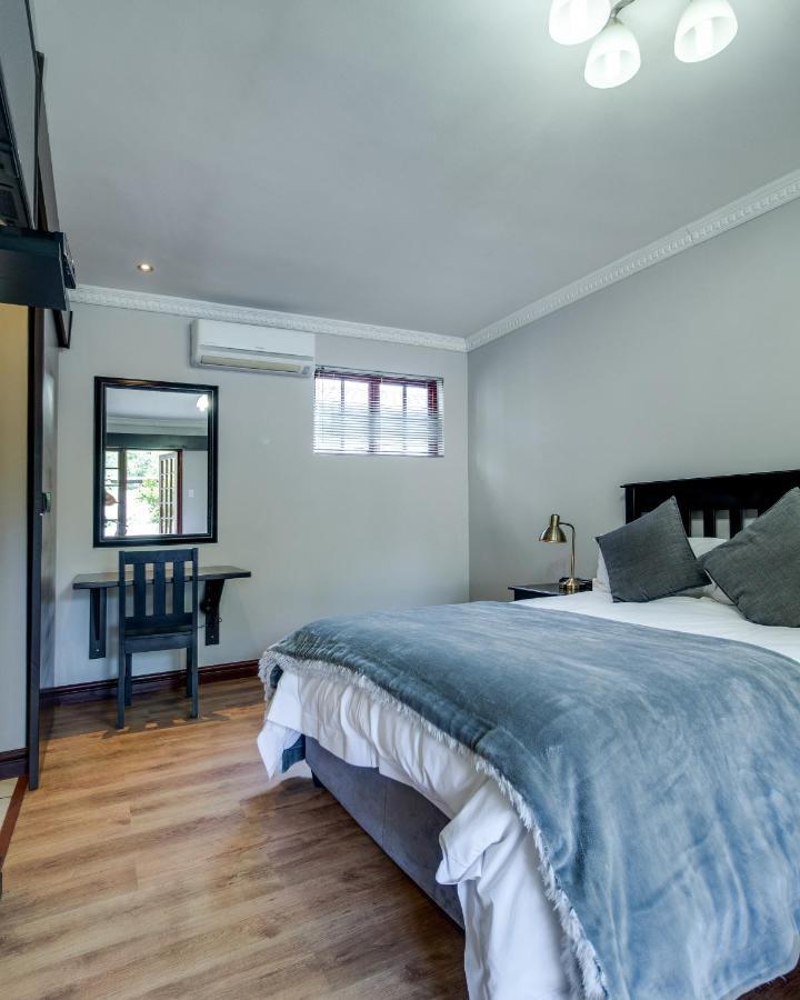 The Nightingale Guesthouse บลูมฟอนเทน ภายนอก รูปภาพ