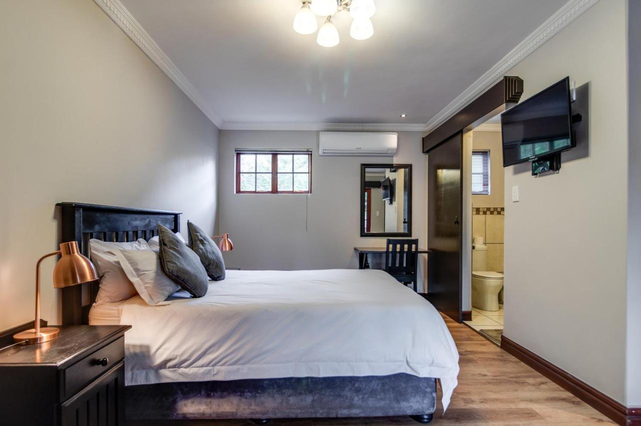 The Nightingale Guesthouse บลูมฟอนเทน ภายนอก รูปภาพ