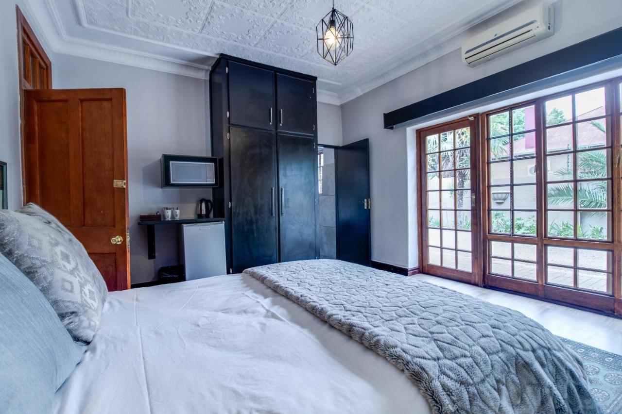 The Nightingale Guesthouse บลูมฟอนเทน ภายนอก รูปภาพ