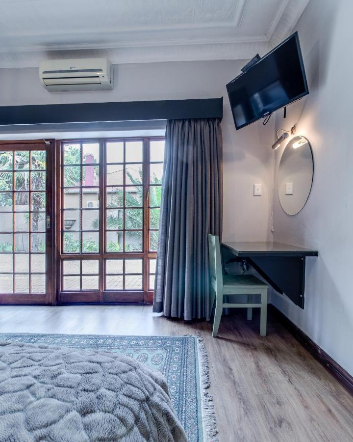 The Nightingale Guesthouse บลูมฟอนเทน ภายนอก รูปภาพ