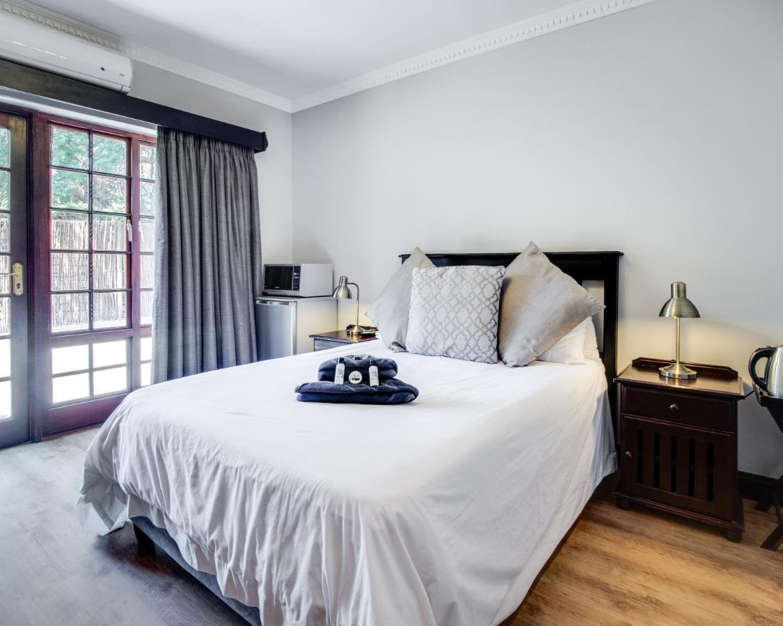 The Nightingale Guesthouse บลูมฟอนเทน ภายนอก รูปภาพ